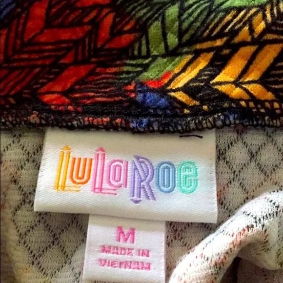 LuLaRoe Cassie Pencil Skirt - Picture 4 of 7